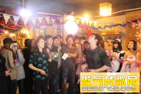 新浪游戏_2010游戏公会 除了美女我们还有什么