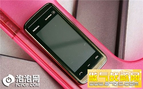 触控+塞班S60 诺基亚5530XM评测