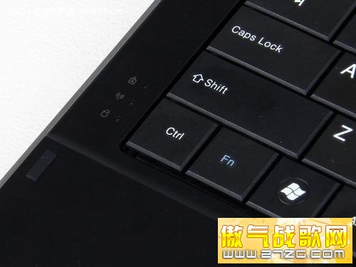 横扫4000元娱乐本市场方正R430升级版评测