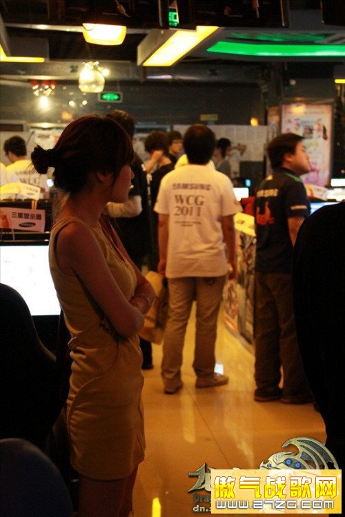 金陵宝钗女玩家征战WCG《龙之谷》南京站